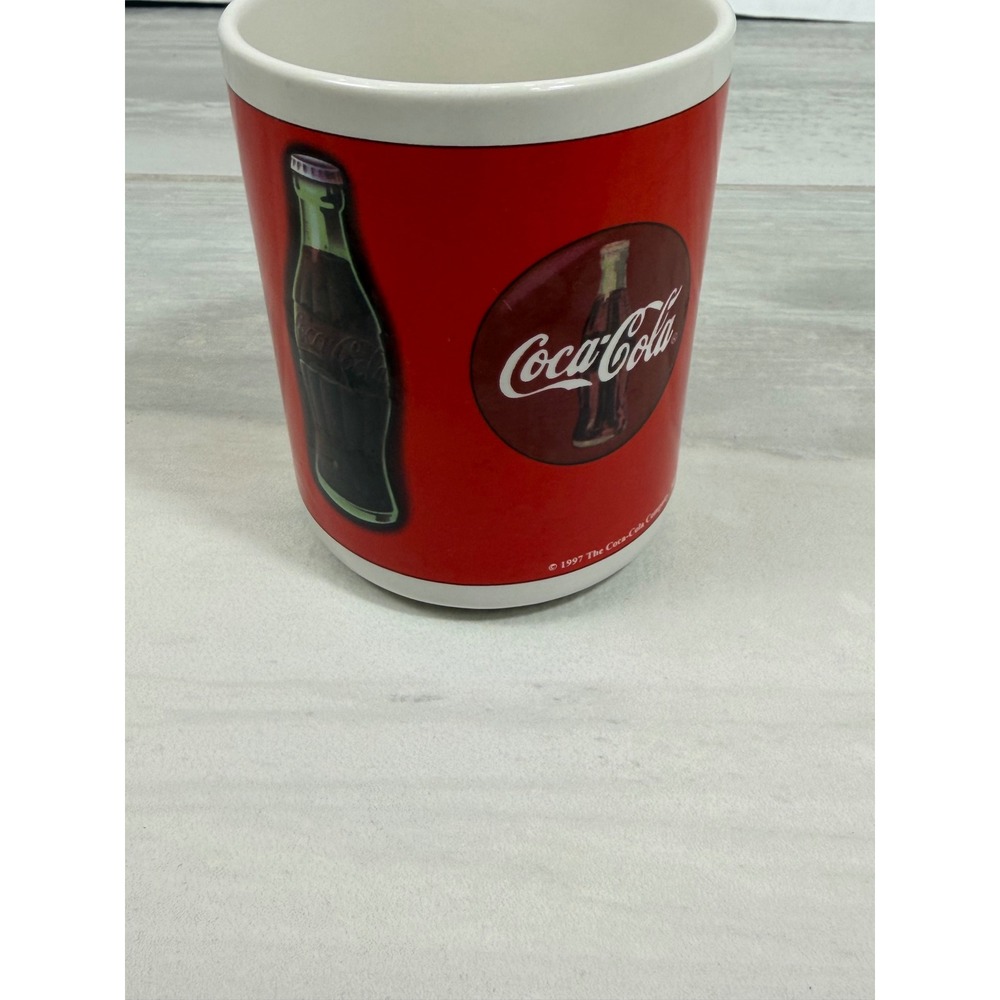 Vintage 1997 Coca-Cola Gibson Ceramic Coffee Mug Red Classic Bottle Logo 10oz